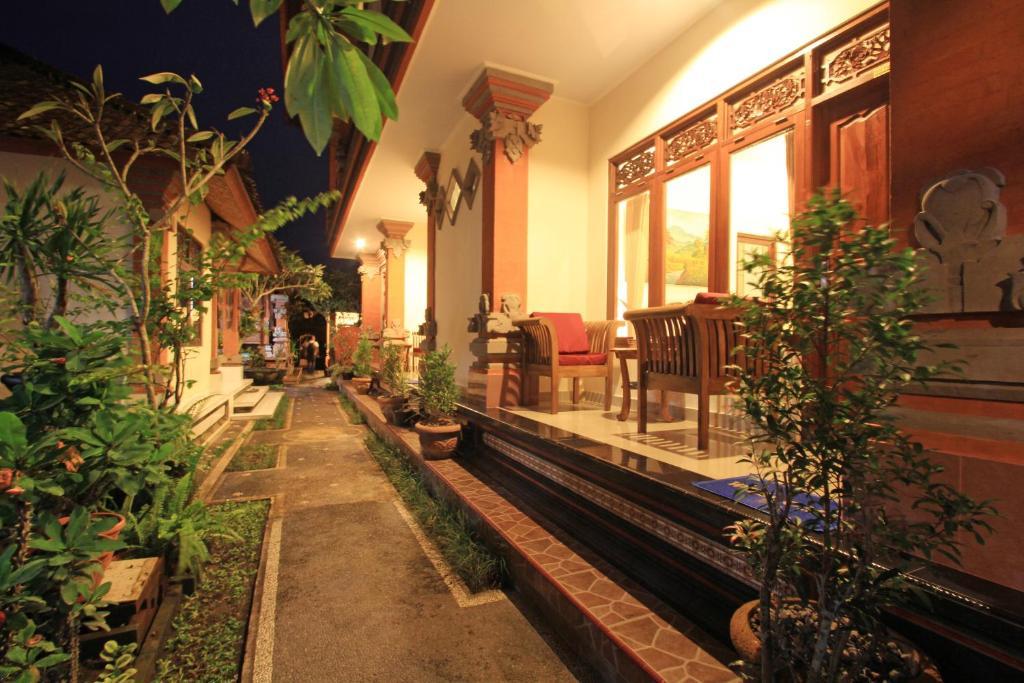 Kt. Kuaya Home Stay Ubud Exteriör bild